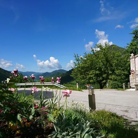 Apartamento Kmetija Na Cendavs